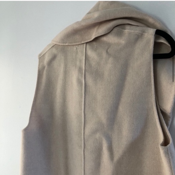 Zara handmade wool vest - Picture 7 of 10